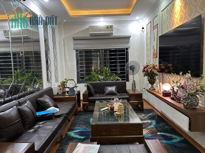 BÁN NHÀ NGUYỄN ĐỨC CẢNH, TRƯƠNG ĐỊNH 44M 5T. SĐCC NỞ HẬU. CHỈ 3.8x Tỷ