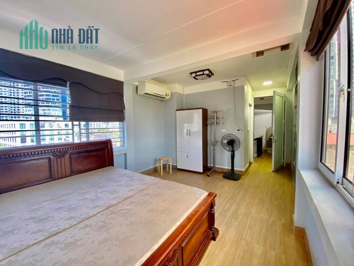 Bán ccmn Q Hoàng Mai 44m 6 tầng mt 4.6m 10p DT 40tr giá 4.85 tỷ