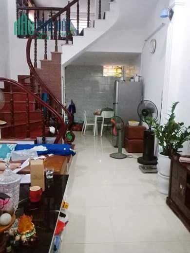 Bán ngôi nhà 131m2 phố Âu Cơ, Tây Hồ Gara 3 Ô tô Kinh doanh đắc địa 17.5 Tỷ