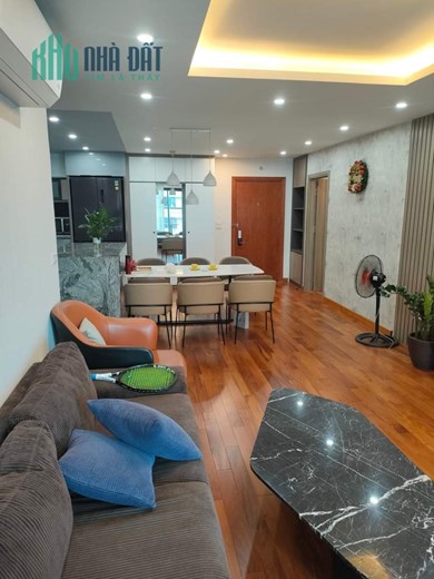 Mua bán căn hộ chung cư Goldmark City 136 HỒ TÙNG MẬU, 5 tỷ 3PN + 3 WC +1PK + Bếp ăn