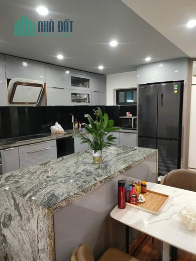 Mua bán căn hộ chung cư Goldmark City 136 HỒ TÙNG MẬU, 5 tỷ 3PN + 3 WC +1PK + Bếp ăn