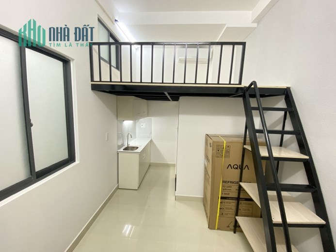 Bán nhà HXH sát ĐH Hutech, thu nhập 60tr/th. Sổ vuông không lỗi, nở hậu