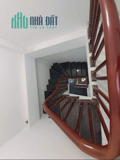 BÁN NHÀ PHÙNG HƯNG DIỆN TÍCH RỘNG, PHÂN LÔ CÁN BỘ, HAI THOÁNG DT 50M CHỈ 5,3 TỶ.
