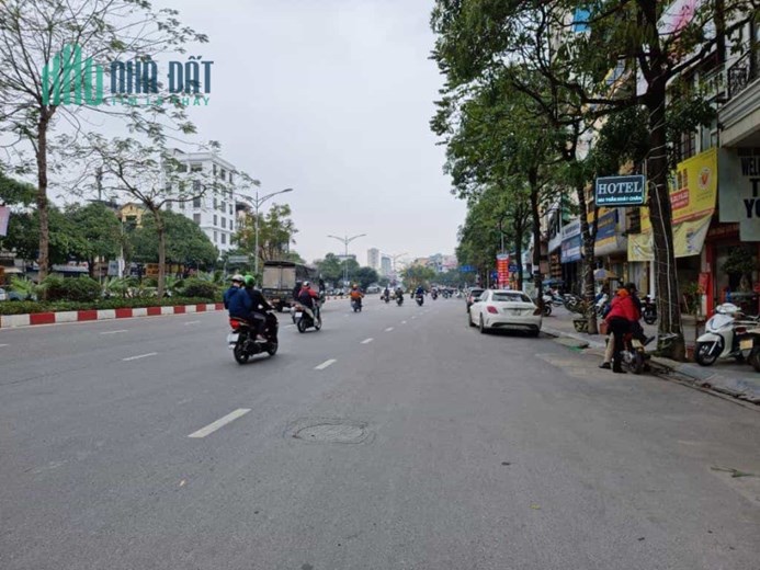 Nhà mới cực đẹp phố Trần Khát Chân- 40m2- nhỉnh 4 tỷ- Thiết kế hiện đại- An sinh đỉnh