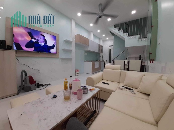 Bán Nhà Thống Nhất Gò Vấp 2 Tầng 40m2 Giá 3 Tỷ 7