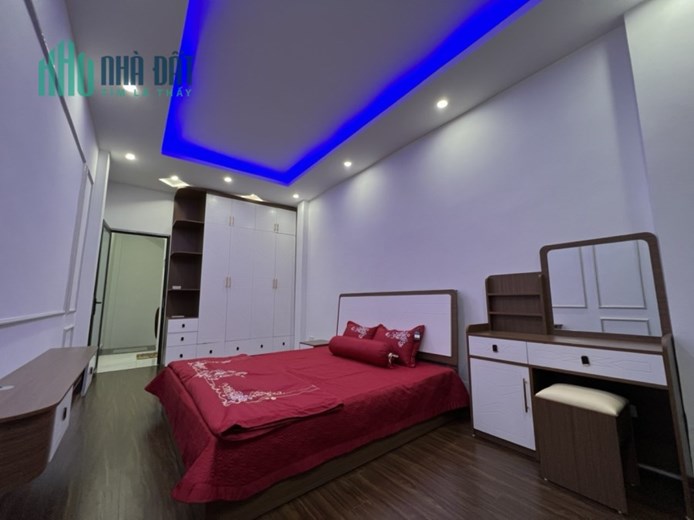 Chú ý kẻo lỡ , Bán nhà Minh Khai , 50m2 , chỉ 3,5 tỷ , gần Time City , 50m ra đường lớn