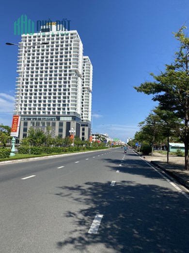 HOT! 2 Lô ĐÔI Đại Lộ Hùng Vương 42m, 306m2 14x22 phù hợp làm Nhà Hàng, Khách Sạn, Homestay