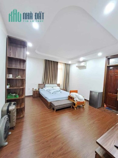 SIÊU PHẨM NHÀ ĐẸP PHỐ PHÁO ĐÀI LÁNG 52M2, 5T, Ô TÔ ĐỖ, 20M RA PHỐ, NHÀ CHỦ TỰ XÂY 6,3 TỶ.