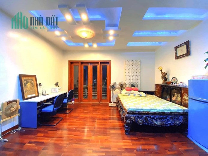 ĐI ĐÂU NỮA!!! Biệt phủ giữa lòng Mỹ Đình, 200m2  Chỉ Nhỉnh 40 Tỷ