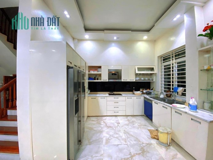 ĐI ĐÂU NỮA!!! Biệt phủ giữa lòng Mỹ Đình, 200m2  Chỉ Nhỉnh 40 Tỷ