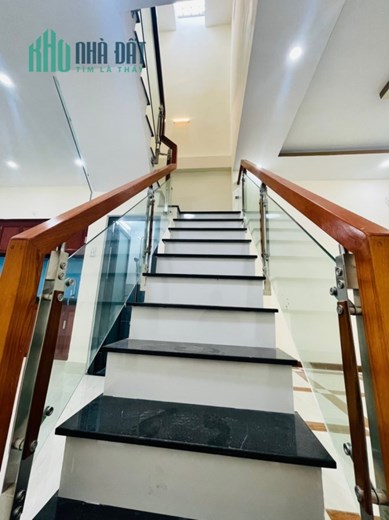 chợ sơn kỳ tân phú 60m2 4 tỷ 1 trệt 1 lầu 3 phòng ngủ