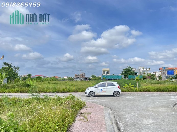 Giá 5,9 tr/m2 dt 125m2 tổng giá 737,500 tr/lô đất nền Đông Dương, Đông Hưng, THía Bình.