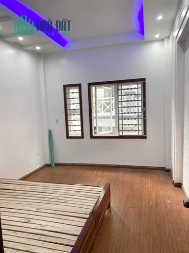Bán nhà Yên Hòa, Cầu Giấy, 50m2, 5 tầng, sau trường THCS Yên Hòa, giá 6.3 tỷ