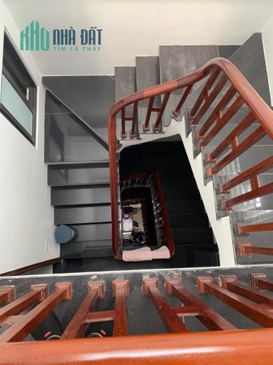 Bán Nhà 4 tầng Đông Hội,Đông Anh,kinh doanh,ô tô vào nhà đường rộng nhỉnh 4 tỷ.