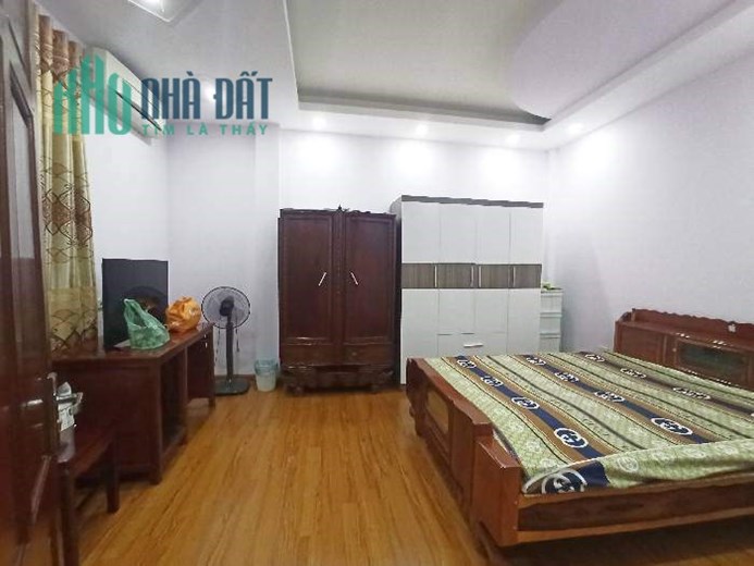 Bán Nhà 4 tầng Đông Hội,Đông Anh,kinh doanh,ô tô vào nhà đường rộng nhỉnh 4 tỷ.