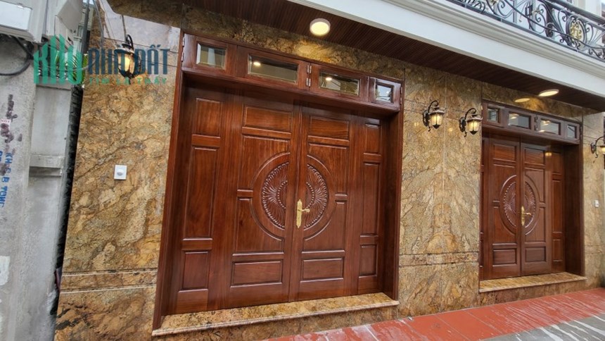 Bán căn nhà 138m2 phố Nghi Tàm, Tây Hồ Gara 2 Ô tô tránh Kinh doanh siêu đỉnh 17.1 Tỷ