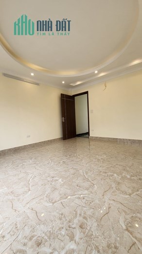 Bán nhà 135m2 phố Nghi Tàm, Tây Hồ Gara Ô tô thông Kinh doanh đỉnh cao 17.1 Tỷ