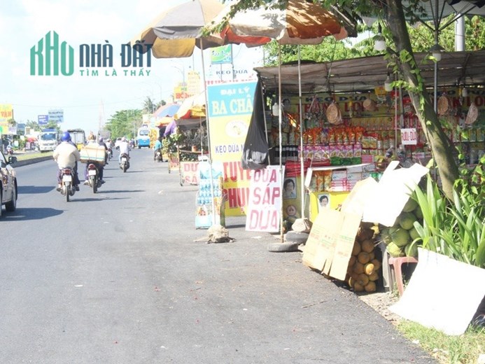 Đất kinh doanh mặt tiền Quốc Lộ 60