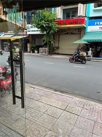 Sang nhượng Spa Nail, quận Tân Phú.