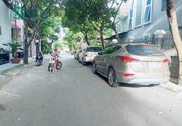 1 đời chủ gửi bán Mặt tiền Phan Chu Trinh - Luỹ Bán Bích, DT: 4x18m, 2 T -3PN, 9.5 tỷ.