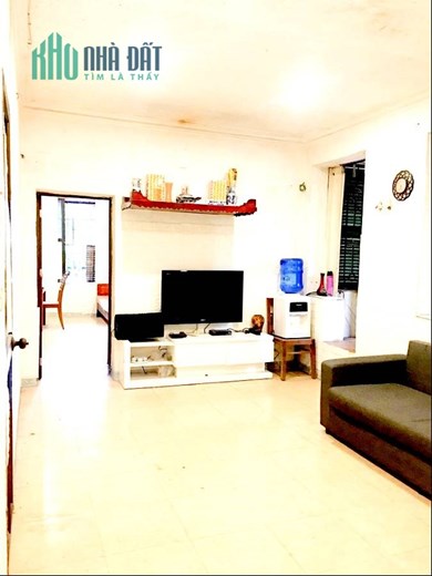 Bán căn tập thể Đông Ngạc- Bắc Từ Liêm 40/60m2 Sổ đỏ chính chủ 800 triệu