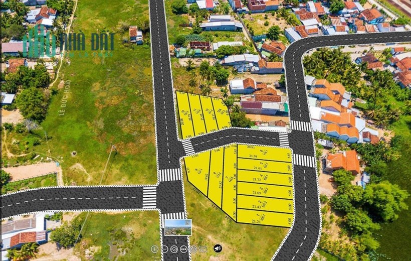 Bán lô 2 mặt tiền khu dân cư trung tâm thị trấn Vạn Gĩa, full thổ cư, giá chỉ 895 triệu.