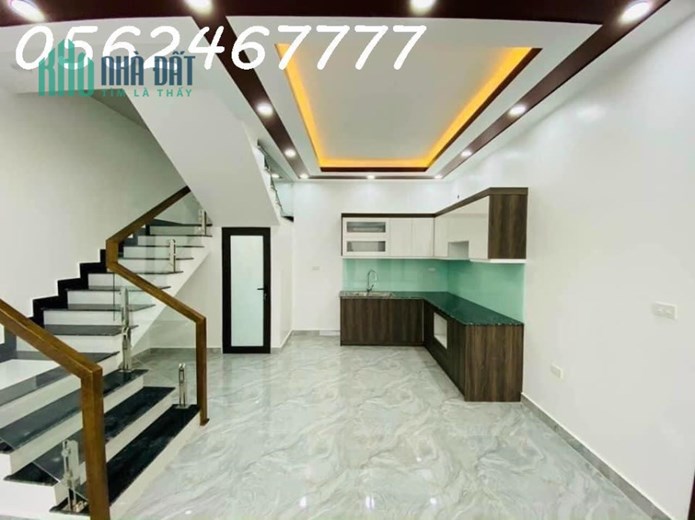 Bán nhà 4 tầng x42,5 m2 mặt ngõ Ngô Gia Tự, giá 2.45 tỷ
