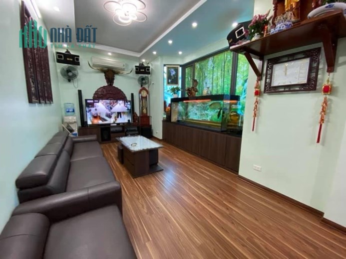 bán nhà Hoàng Hoa Thám - Ba Đình 50m x 5T, MT 9m, gara, kinh doanh, ôtô tránh