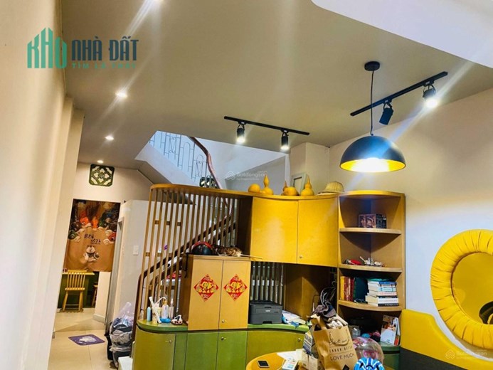 NHÀ THÀNH THÁI -Q10 - CHỦ GIẢM 500 TRIỆU - KHÔNG CĂN THỨ 2 SO SÁNH