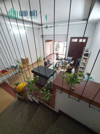 CHO THUÊ - TÒA NHÀ 4 TẦNG - NGÕ Ô TÔ TRÁNH - KHUẤT DUY TIẾN - GẦN LICOGI 13 - 110M2 X 4 TẦNG - MT