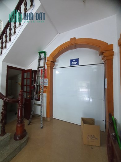 CHO THUÊ - TÒA NHÀ 4 TẦNG - NGÕ Ô TÔ TRÁNH - KHUẤT DUY TIẾN - GẦN LICOGI 13 - 110M2 X 4 TẦNG - MT