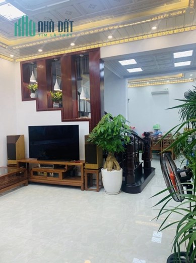 Lô góc cực đẹp Láng Hạ, thông, 50m ra phố, ba gác đua SH, 44m, 4T, 4.25 tỷ