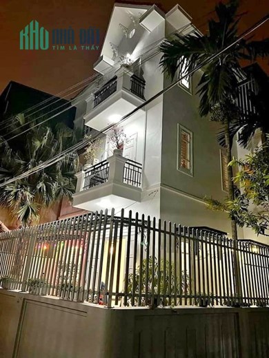 (HIẾM) SIÊU PHẨM BIỆT THỰ SÂN VƯỜN PHỐ ĐỘI CẤN 175M2, 5T, MT 10M, 3 THOÁNG, 36,5 TỶ.