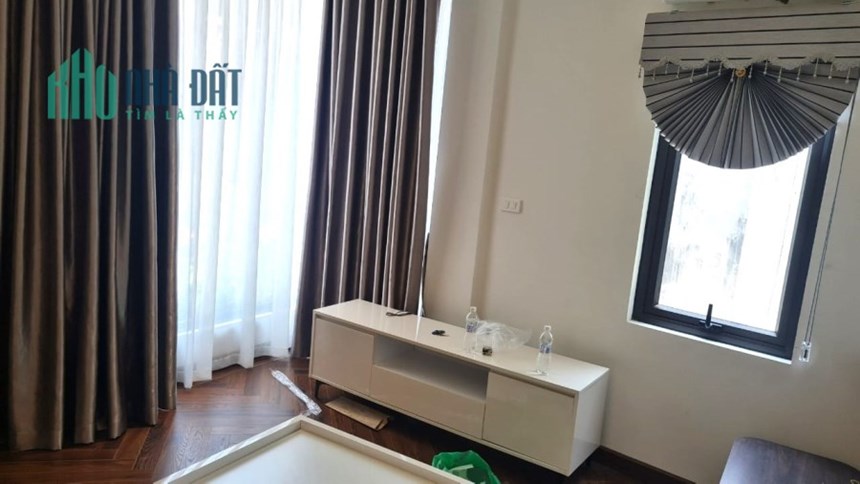 Bán nhà 69m2 phố Âu Cơ, Tây Hồ Gara 2 Ô tô đua Mặt tiền khủng Kinh doanh đắc địa 6.2 Tỷ