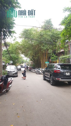 CC BÁN NHÀ HUỲNH THÚC KHÁNG, LÔ GÓC - CỰC HIẾM - PHÂN LÔ VỈA HÈ - KINH DOANH ĐỈNH