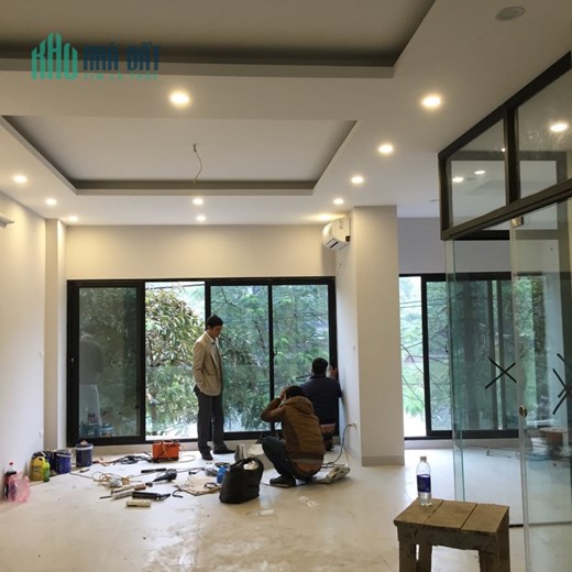 CHO THUÊ - MẶT PHỐ NGUYỄN KHANG - 60M2 X 4 TẦNG - MẶT TIỀN 6.5M - KINH DOANH TỐT