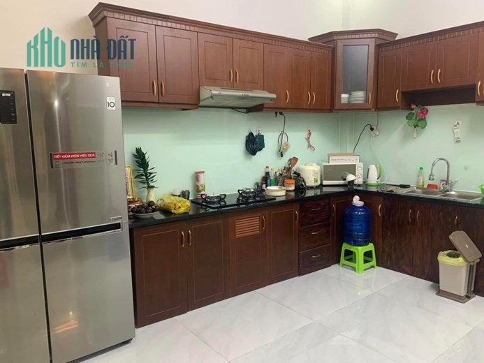 NHÀ 3TẦNG ĐẸP  - CHỦ GẤP BÁN VỀ LẠI MỸ  - Ô TÔ NGỦ TRONG NHÀ - THÔNG TỨ TUNG -HUỲNH TẤN PHÁT -TT