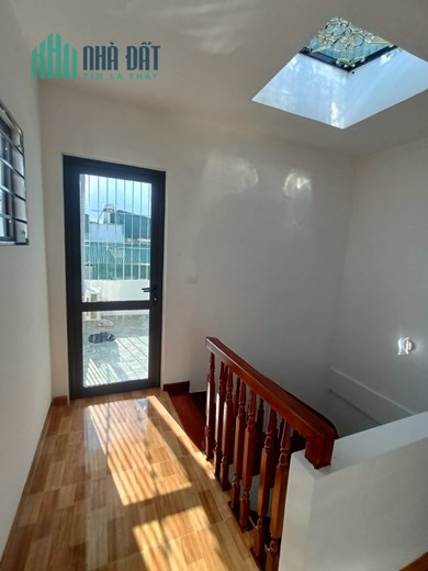 Bán nhà 68m2 phố Âu Cơ, Tây Hồ 2 Ô tô tránh Mặt tiền khủng Kinh doanh đắc địa 6.5 Tỷ