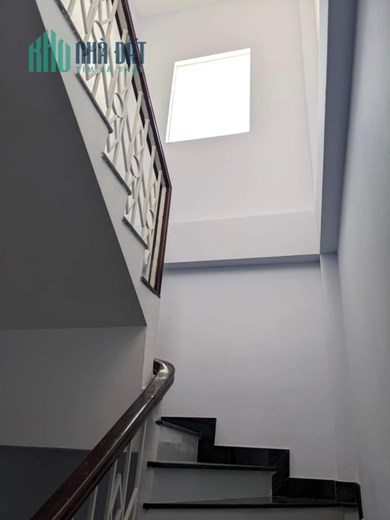 Nhà Phú Nhuận, Phan Đình Phùng, 37m2, 3 tầng, mới đẹp vào ở ngay, nhỉnh 4 tỷ