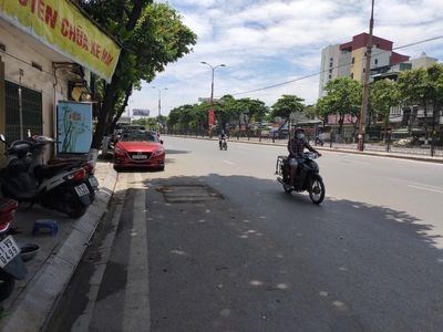 BÁN 280M2 ĐẤT - MẶT ĐƯỜNG GIẢI PHÓNG - SẴN NHÀ 2 TẦNG CHO THUÊ - 2 MẶT THOÁNG - MẶT