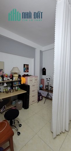 Nhà Gia Quất, Dt45m, nhà 5 tầng giá nhỉnh 3 tỷ.