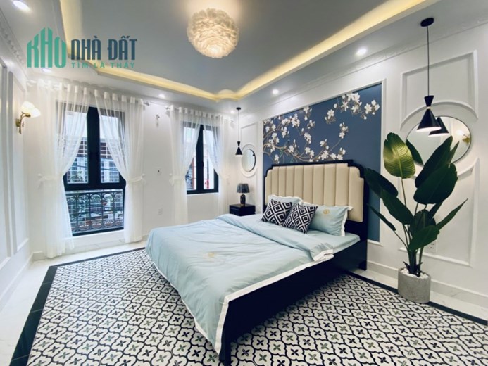 Bán nhà đường Phương Lưu, diện tích 58m 3 tầng, GIÁ 2.95 tỉ ngõ ô.tô