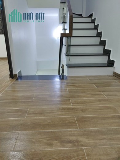 Bán nhà xây mới ngõ 411 Thiên Lôi, diện tích 48m 4 tầng, GIÁ 2.85 tỉ ngay cạnh AEON