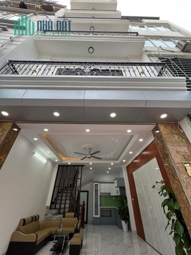 CC bán nhà Ngõ 190 Đền Lừ, Hoàng Mai 4 Tầng 46m2, Lô góc. Nở hậu. Chỉ 3.9 tỷ