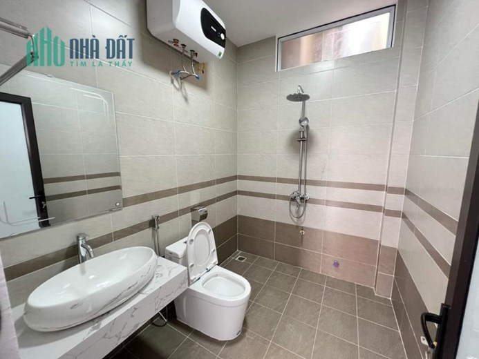 CC bán nhà Ngõ 190 Đền Lừ, Hoàng Mai 4 Tầng 46m2, Lô góc. Nở hậu. Chỉ 3.9 tỷ