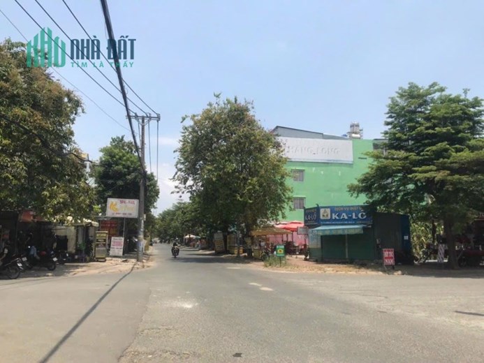 CẦN CHO THUÊ NHANH Lô Góc 2 Mặt Tiền ngay ngã tư đường D3&D5 Khu dân cư Nam Long