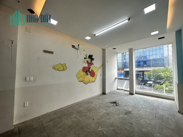 Bán Gấp nhà 29m2, Đường Phan Xích Long, Phường 1, Quận Phú Nhuận.
