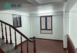 Chớp thời cơ NGAY , Bán nhà Bạch Mai , 41m2 , chỉ 3,4 tỷ , mặt tiền 4m, ngõ nông , thông các hướng
