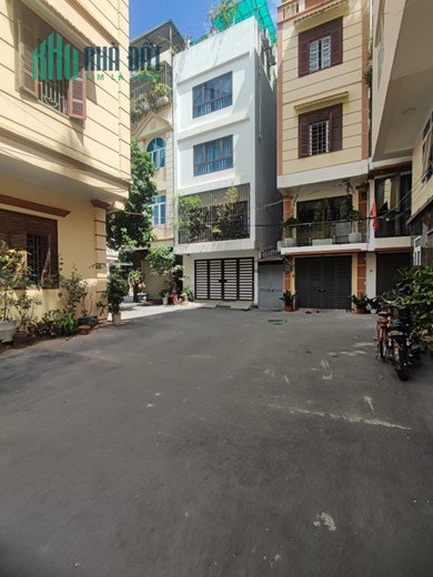 BÁN NHÀ PHÂN LÔ SÁT ÔTÔ ĐỖ NGÀY ĐÊM _ LÔ GÓC 3 THOÁNG - DIỆN TÍCH SỬ DỤNG 85M GIÁ NHỈNH 4 TỶ