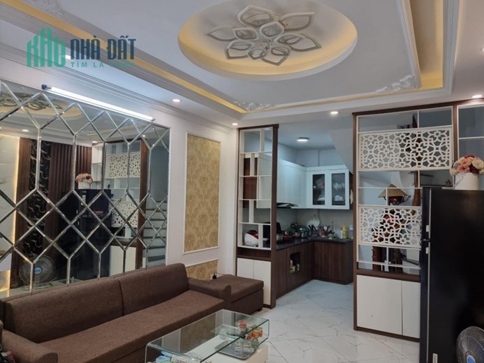 Chớp thời cơ NGAY , Bán nhà Tam Trinh , 44m2 , chỉ 3,4 tỷ , mặt tiền 4,1m, gần cầu Mai Động